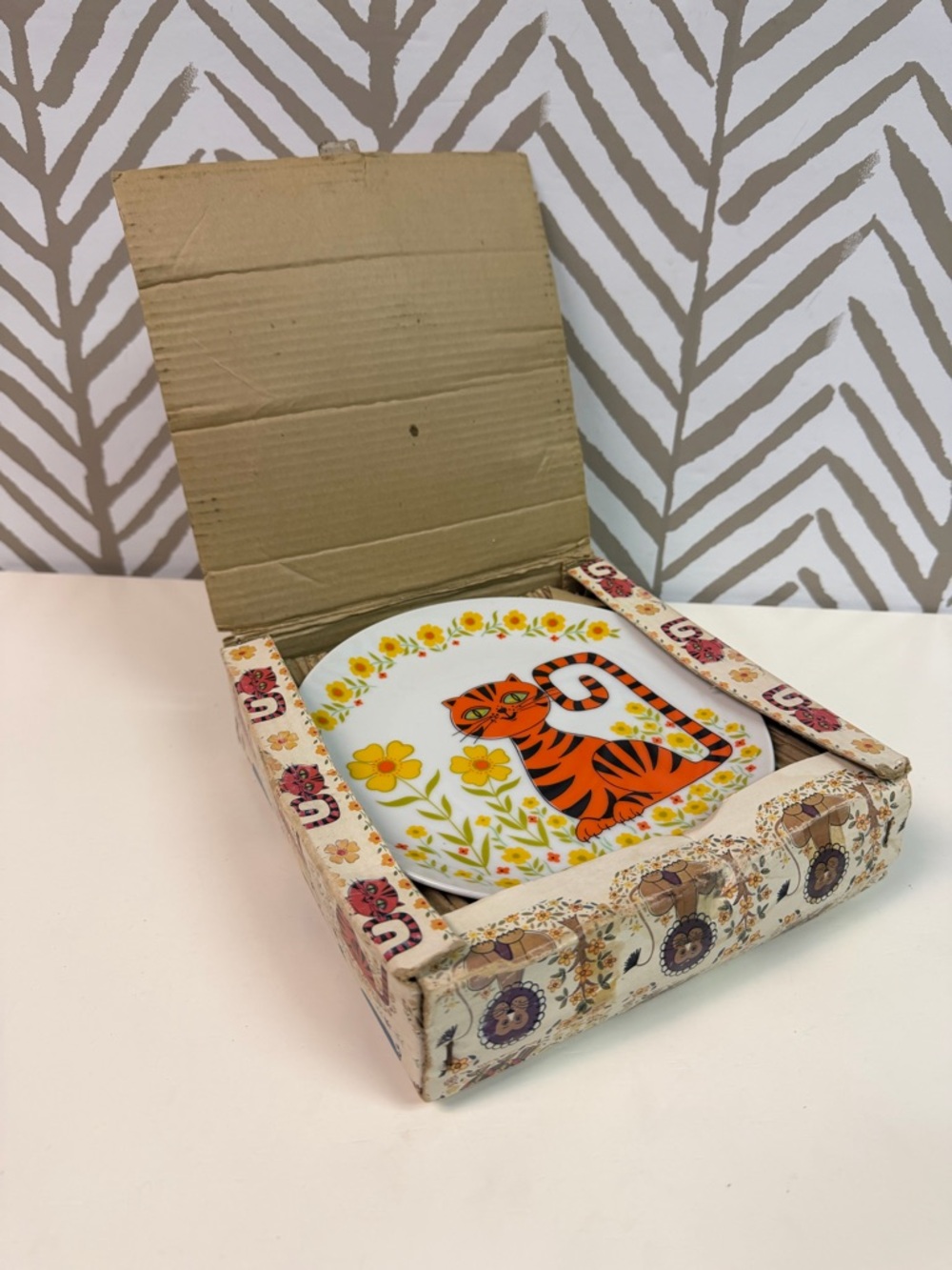 Vintage 1970’s Saltera Jungle Safari Animal Cake Plates Set of 4 Japan - Picture 11 of 12